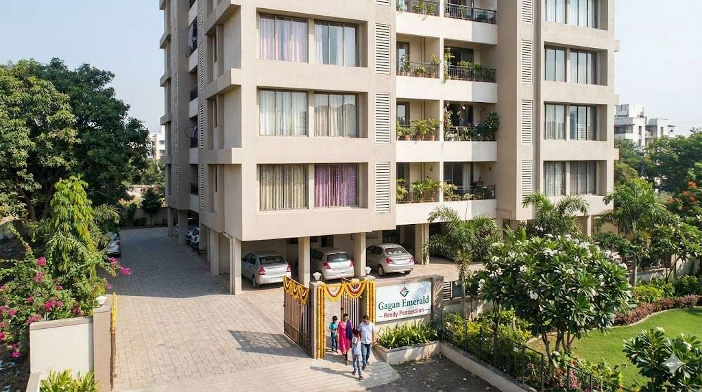 ready to move 3 bhk in chinchwad residential apartment